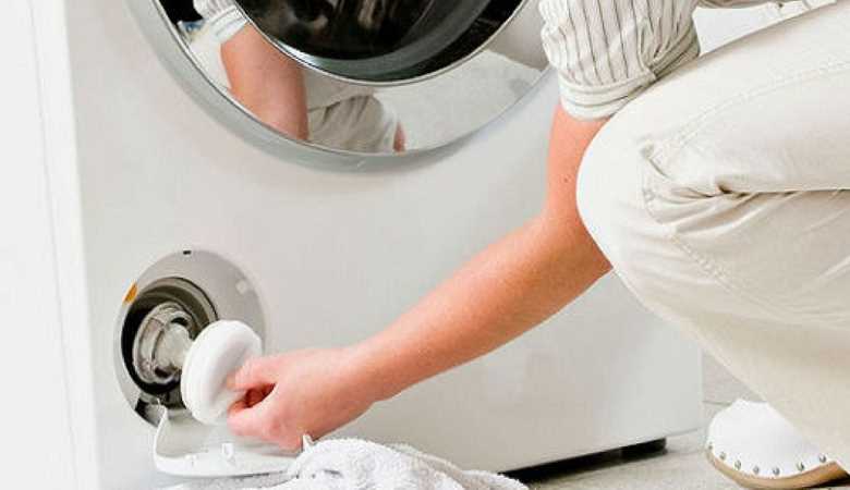 Las investigaciones demuestran que enjuagar la ropa sucia es tan importante como lavarla.